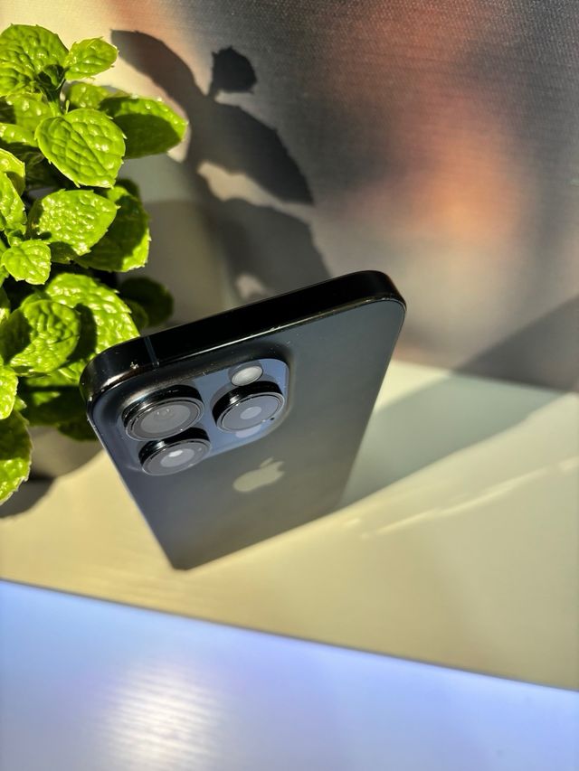 iPhone 15 Pro 128GB - Batería 88%