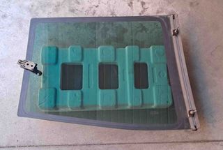 Cristal trasero derecho Nissan Terrano II.