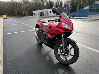 Moto 125cc Roja Deportiva