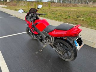 Moto 125cc Roja Deportiva