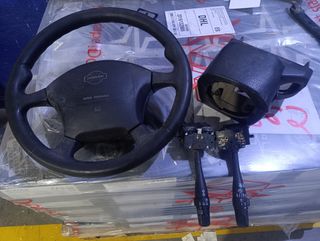 Lote piezas Nissan Terrano 2