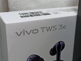 Vivo V40 SE 80W 5G 256GB COME NUOVO + auricolari