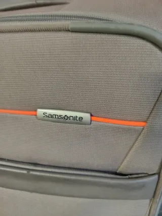 Maleta de viaje mediana SAMSONITE