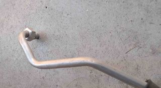 Tuberia aire acondicionado Nissan Terrano II.