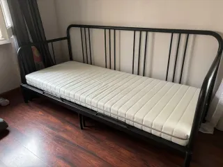 Diván Ikea FYRESDAL Negro Metal SOFÁ CAMA