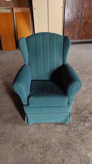 Sillón de terciopelo color verde azulado