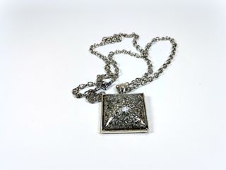 Collar de electronite / orgonite cuadrado