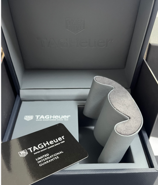 Caja de reloj TAG Heuer negra