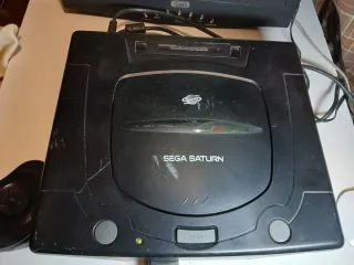 Sega Saturn Consola Negra + Mando
