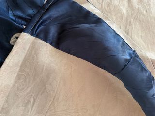 Copriletto Raso Bianco con Bordi Blu