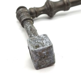 Llave antigua reloj de antesala