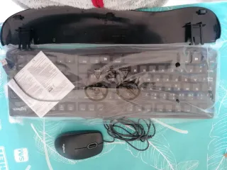 Teclado y Ratón Logitech MK120