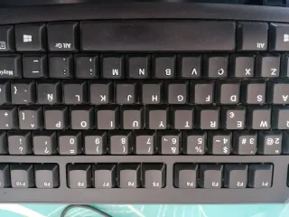 Teclado y Ratón Logitech MK120
