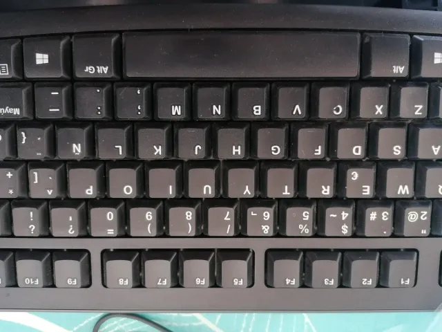 Teclado y Ratón Logitech MK120