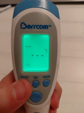 Termómetro Láser Berrcom TM