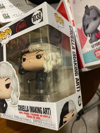 Funko Pop 1038 Cruella Making Art Disney
