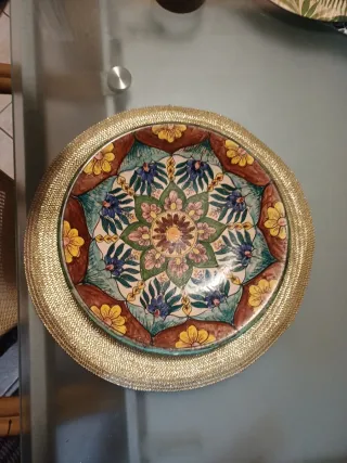 Zuppiera in ceramica decorata