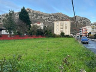 Finca urbana en castro urdiales para 8 viviendas