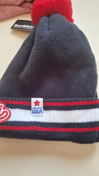 Berretto Beechfield uomo blu con pompon rosso