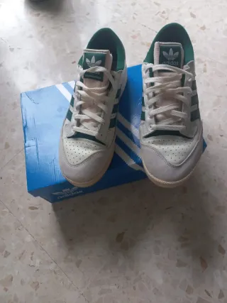 Adidas Forum Low Centennial Blancas y Verdes