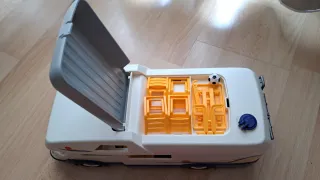 Caravana playmobil  con figuras i accesorios