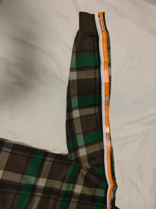 Felpa Burton con zip e cappuccio