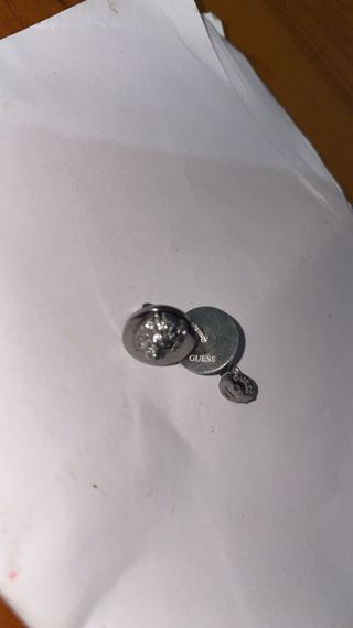 Pendientes Guess Plateados