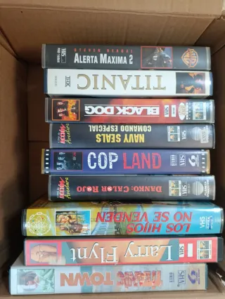 Lote 8 Películas VHS Acción y Aventura