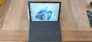 Microsoft Surface 7 con Teclado y Pen