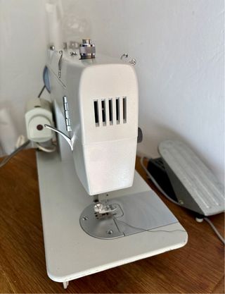 Máquina de coser Adler Riccar LISTA PARA COSER