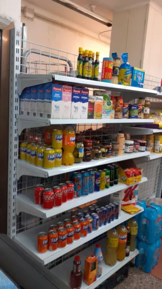 Estanterías metálicas WhatsApp 631671145