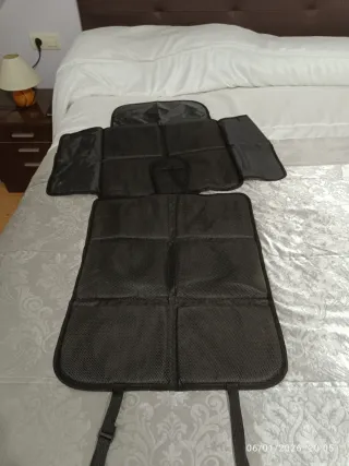 Protector asiento coche negro