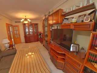 Casa adosada en venta en Poniente-Norte - Miralbaida - Parque Azahara en Córdoba