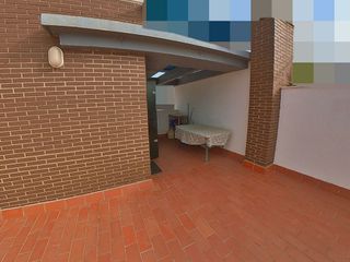 Casa adosada en venta en Poniente-Norte - Miralbaida - Parque Azahara en Córdoba