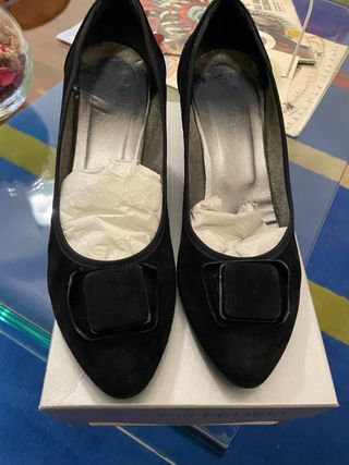 Décolleté scamosciate nere con zeppa n.39 Fedeli