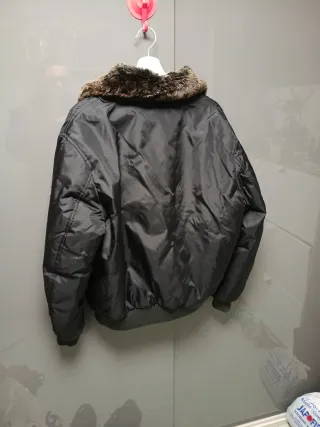 Chaqueta Bomber Morris Talla XL Negra Marrón