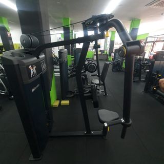 Máquina de Gimnasio Impulse Pec Fly/Rear Delt