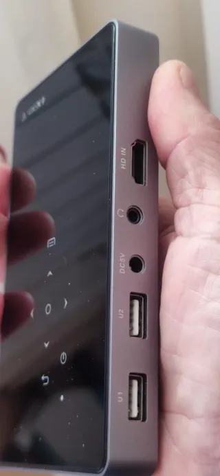 Proyector Portátil Mini Aukey Negro