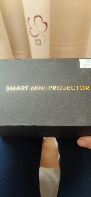 Proyector Portátil Mini Aukey Negro