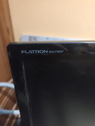 Televisor Monitor LG Full HD Negro