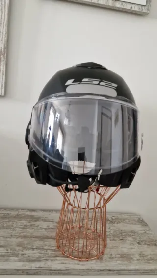 Casco de Moto LS2 Negro