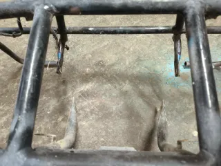 Parrilla delantera y protección quad