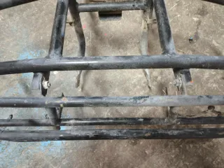 Parrilla delantera y protección quad