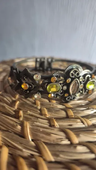 Pulsera vintage con piedras