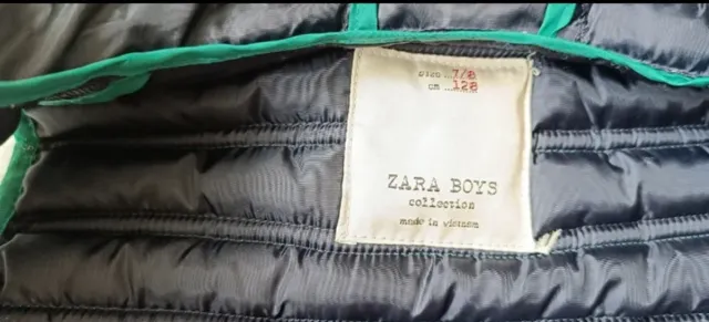 Chaleco acolchado verde  capucha 7 - 8 años 126 cm