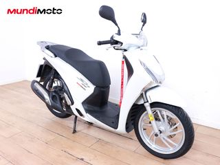 HONDA SH 125I TOP BOX
