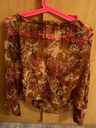 Blusa Estampada Mangas Campana