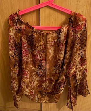 Blusa Estampada Mangas Campana