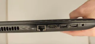 HP 15-ac160ng i3 8GB SSD 256GB Radeon R5