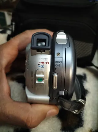 Canon DC100 DVD Camcorder